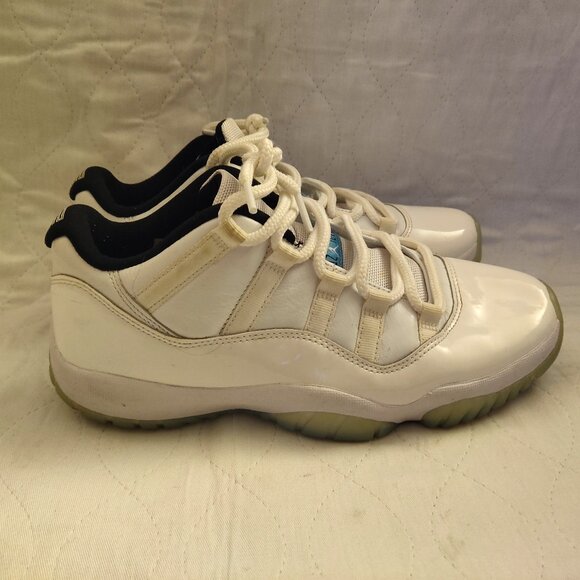 Jordan 11 Retro Low Legend Blue Carolina - Size 8 main image 9